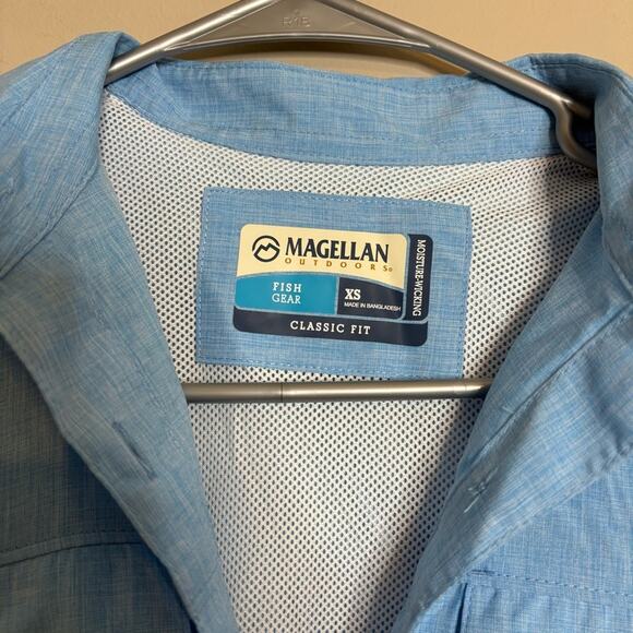 NWT Magellan Outdoor Blue Aster Moisture Wicking Fish Gear Shirt Size XS - Picture 3 of 6